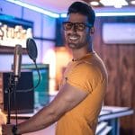 دانلود آهنگ جدید رضا جوان با عنوان سرخ و سفید